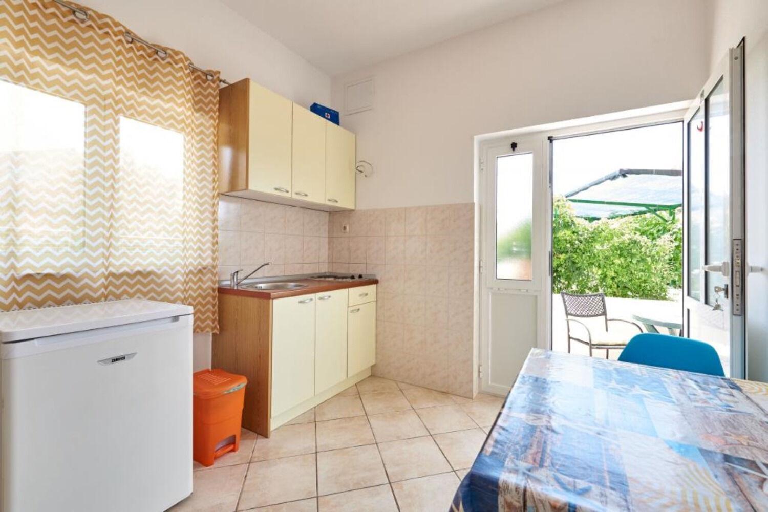 Apartments Mare - 30 M From Pebble Beach Seget Vranjica Exterior foto